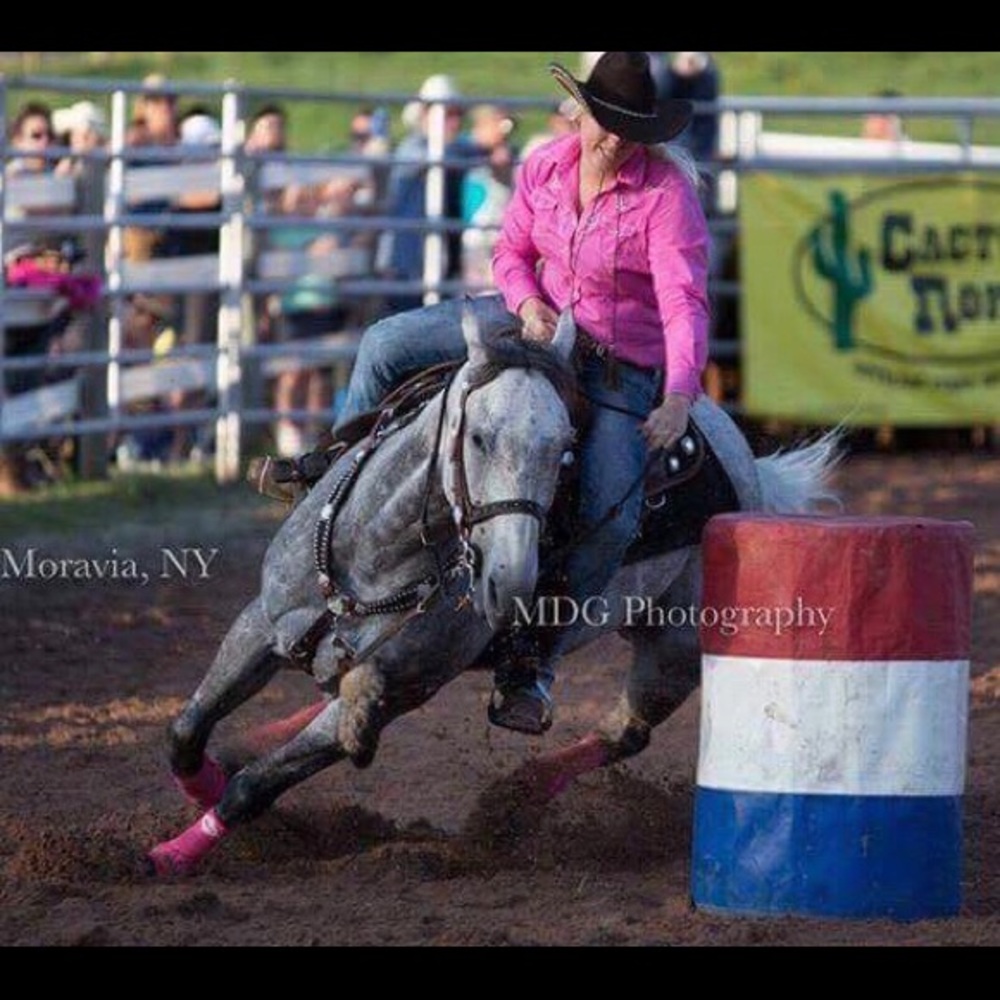 Meet your Posher, Jennifer